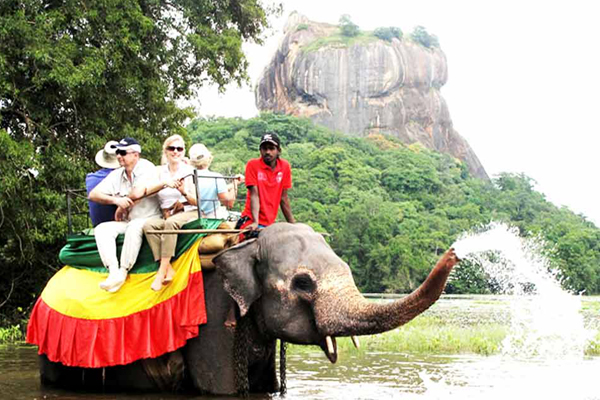 Bentota & Colombo Special Tour Package